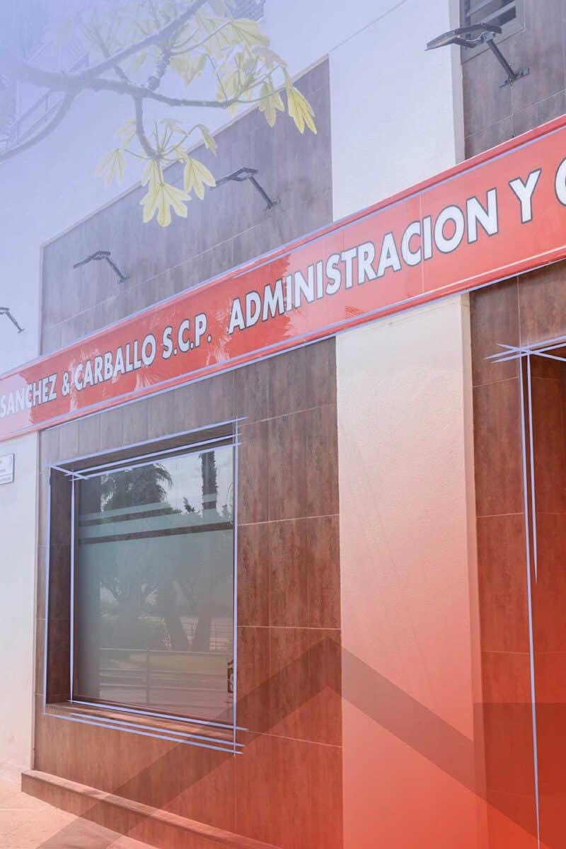 Rótulo exterior de Sánchez & Carballo en San Fernando (Cádiz)